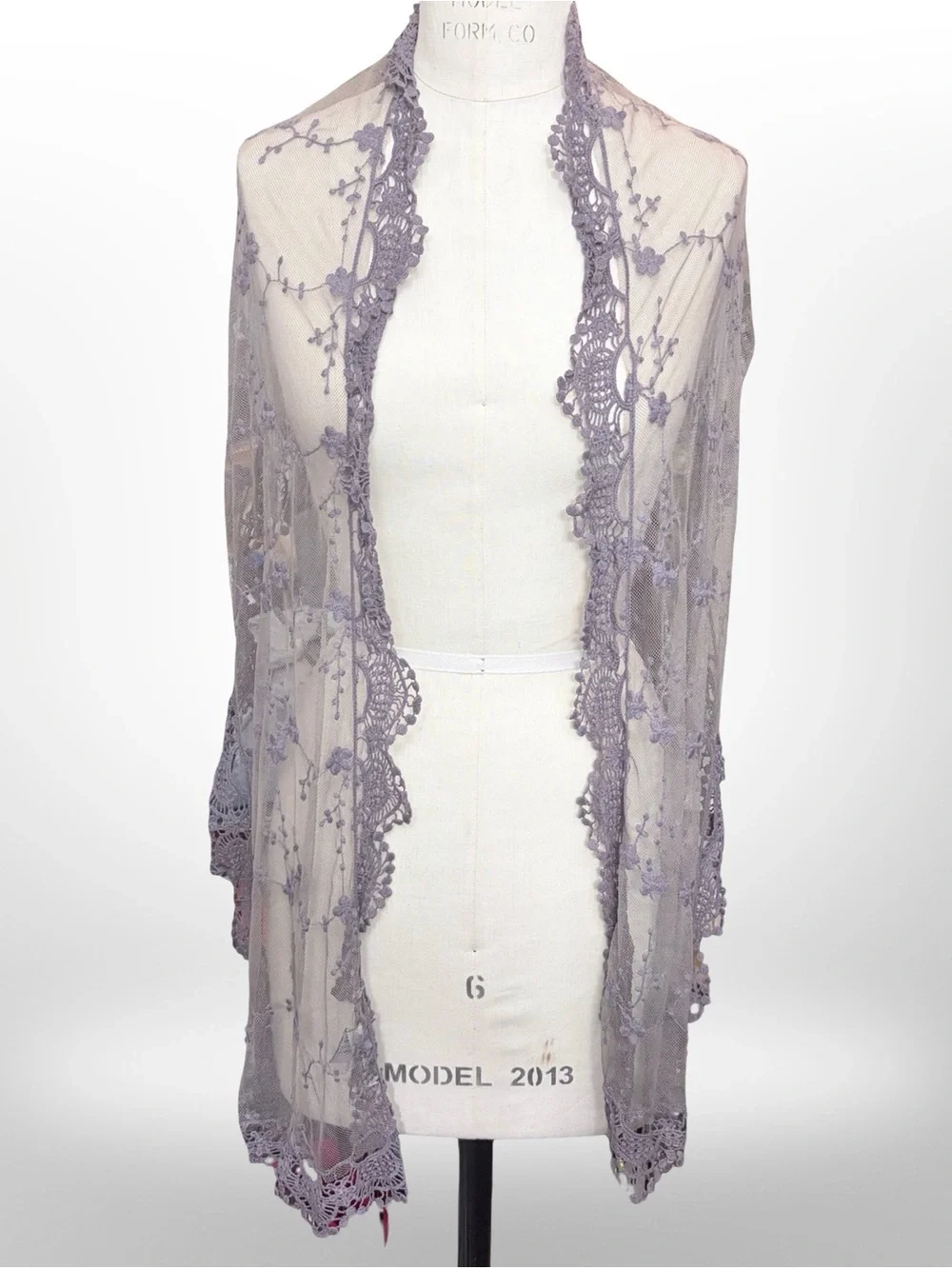 American Rag Cie 1984 Dusty Lavender Floral Embroidered Lace Shawl Wrap Scarf